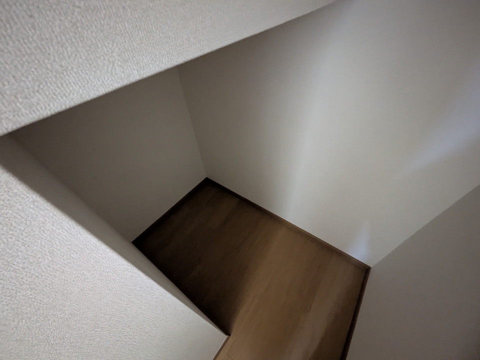 階段下収納