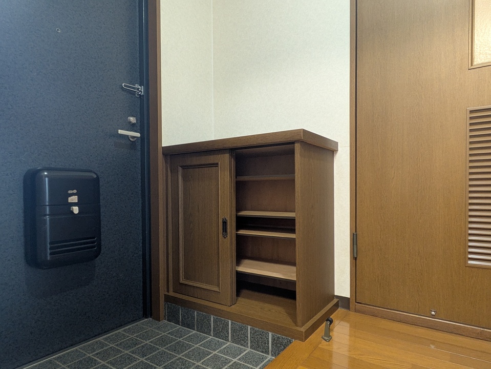 シューズボックス