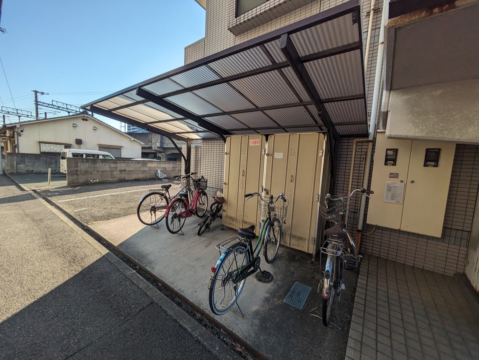 駐輪場