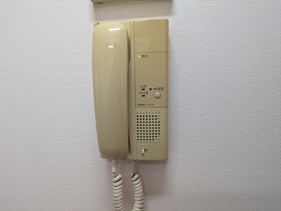 インターホン