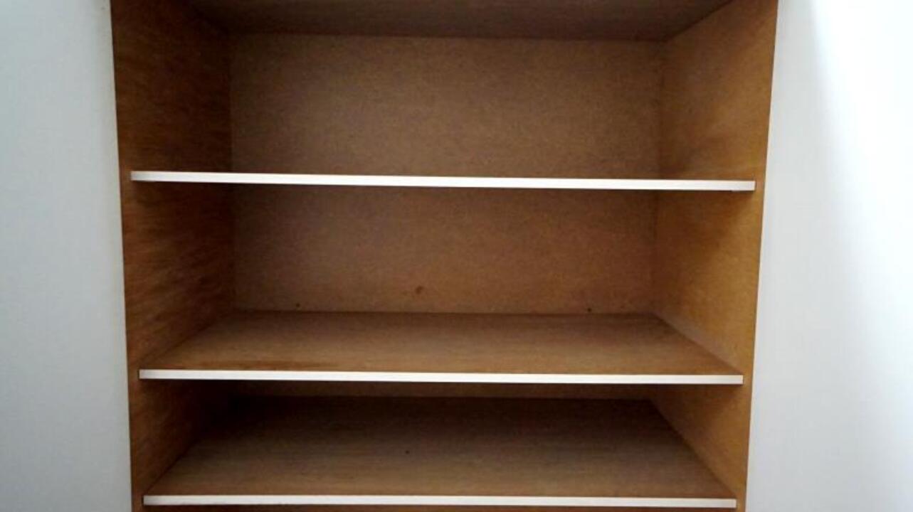 シューズボックス