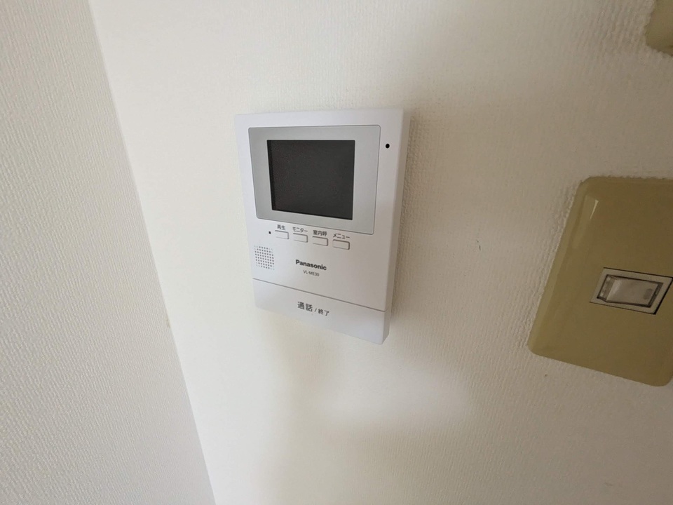 インターホン