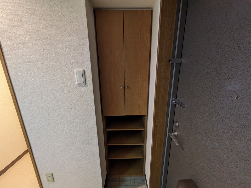 シューズボックス