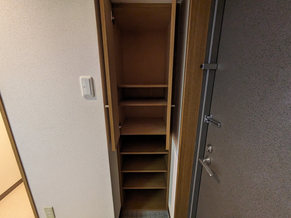 シューズボックス