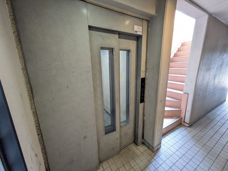 エレベーター