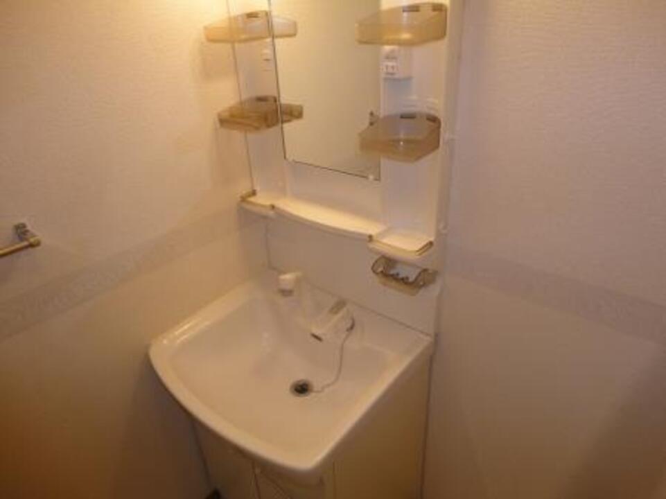 シャワー付洗面化粧台