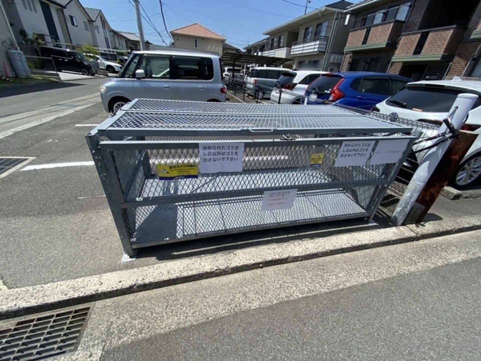 ゴミステーション