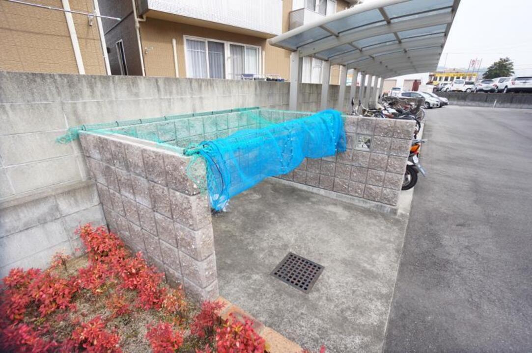 ゴミステーション