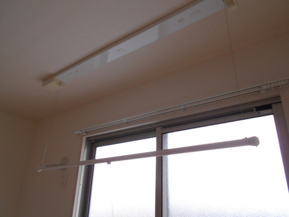 室内物干しユニット