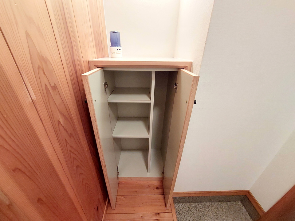 シューズボックス