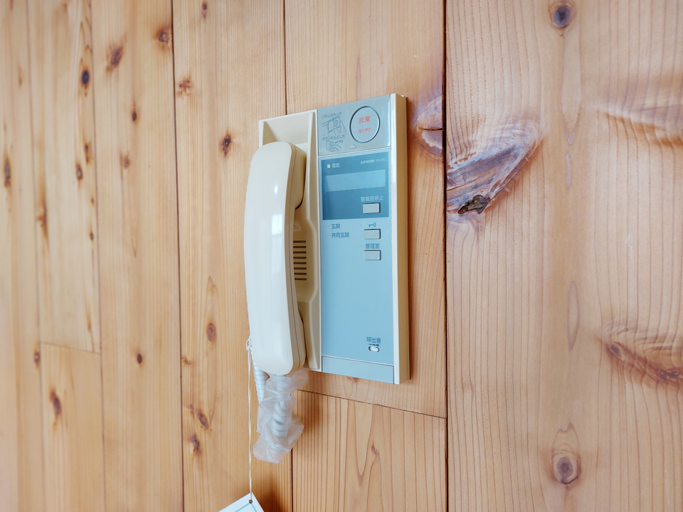 インターホン