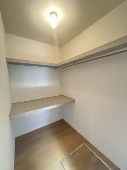 ウォークインクローゼット