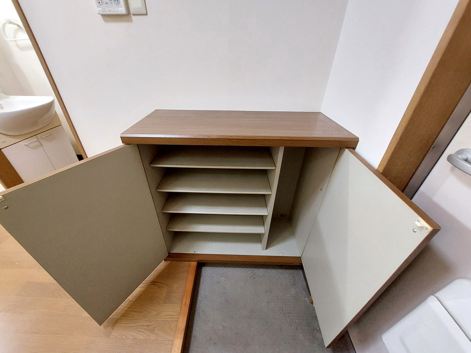 シューズボックス