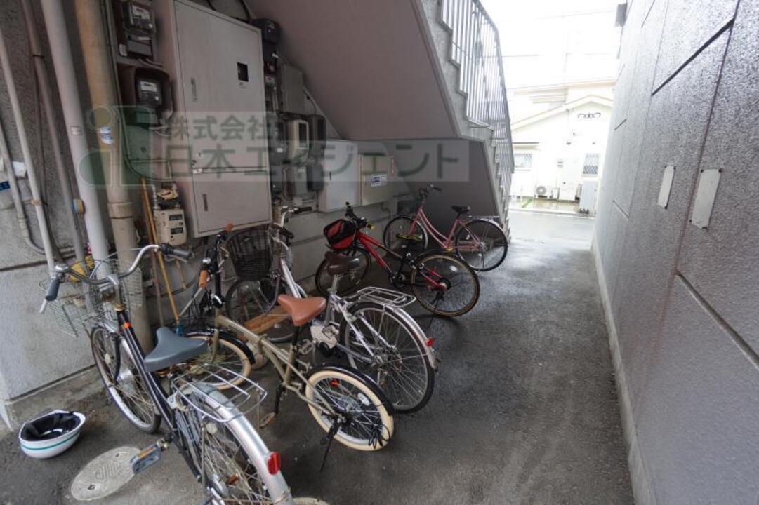 駐輪場