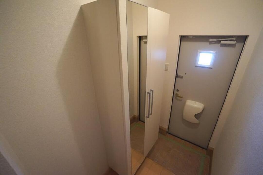 シューズボックス