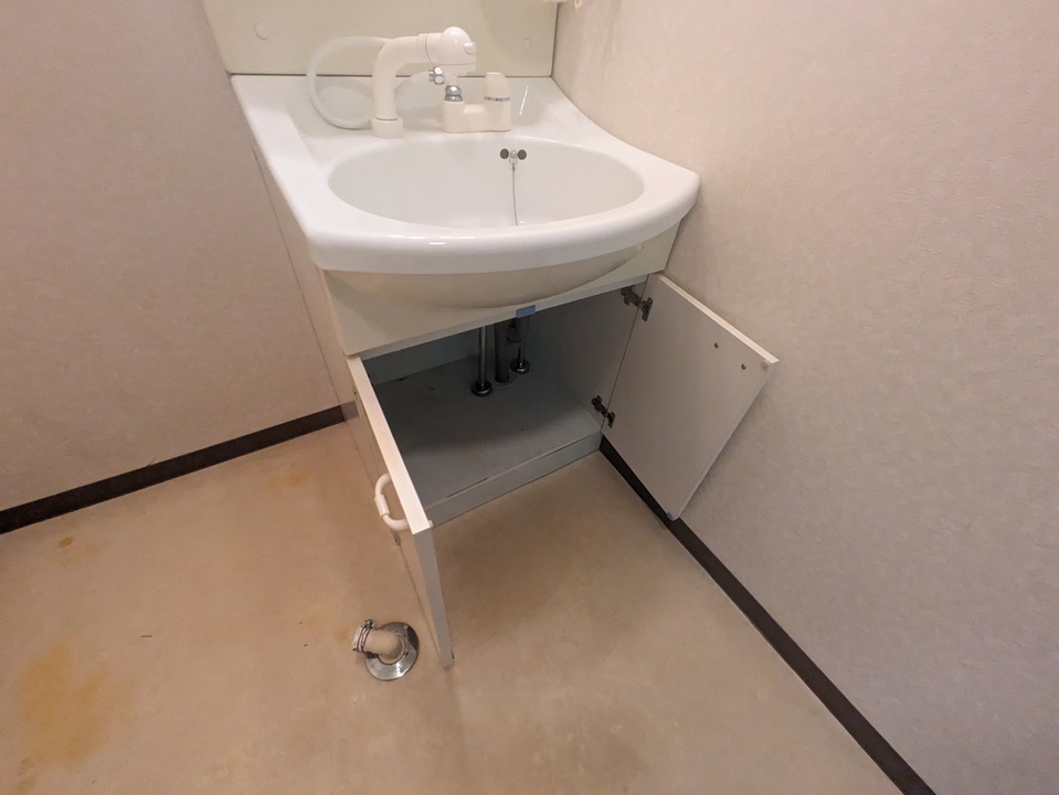 シャワー付洗面化粧台