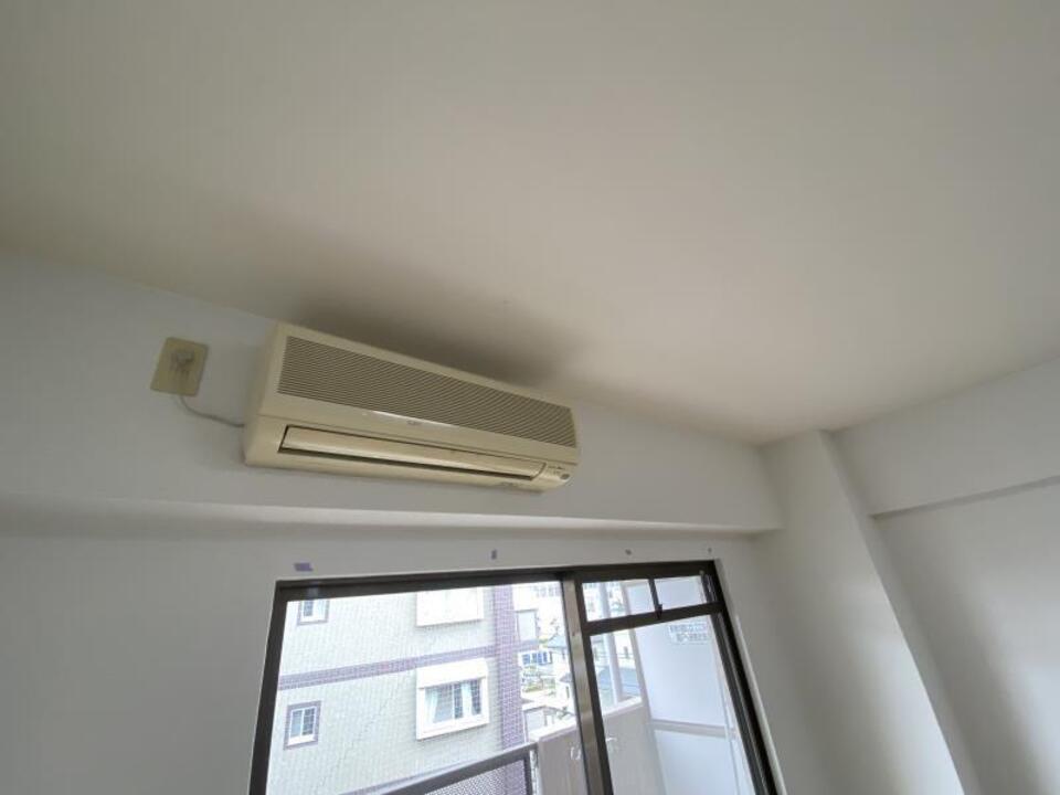 エアコン