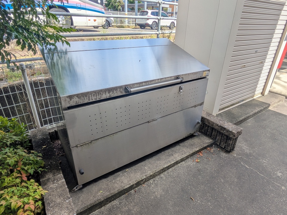 ゴミステーション