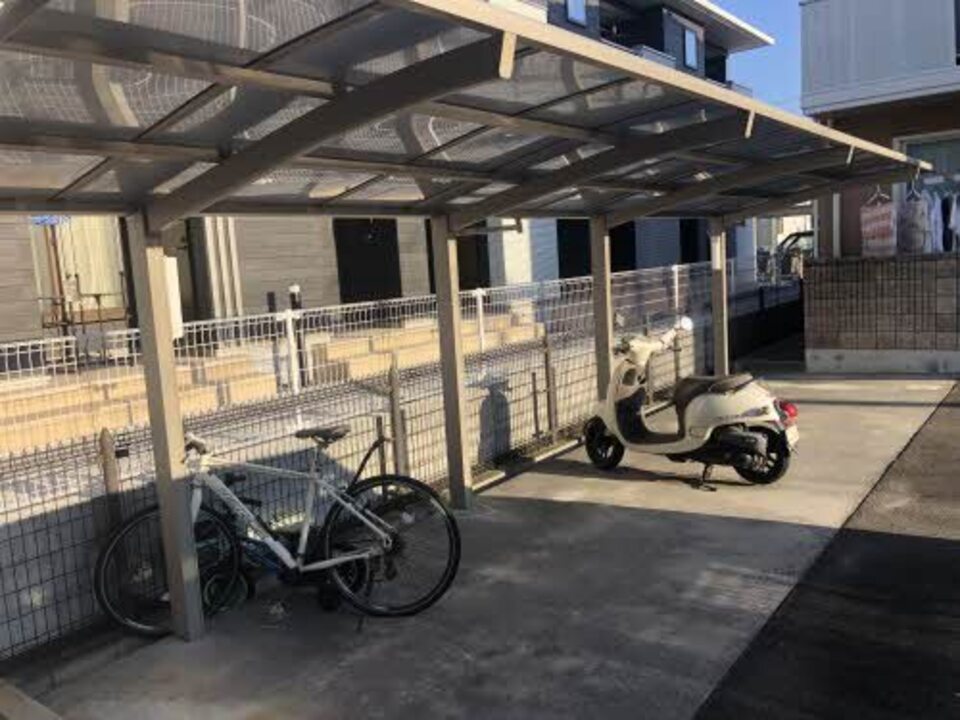 駐輪場