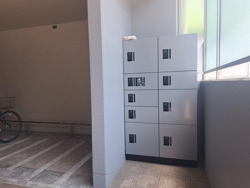 宅配ボックス