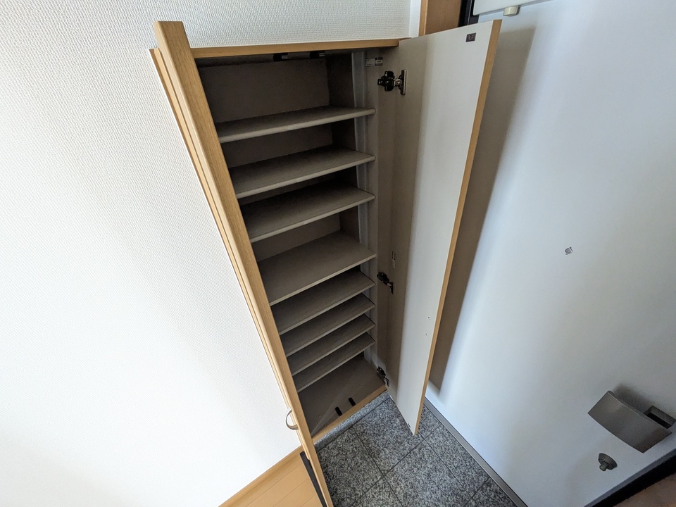 シューズボックス