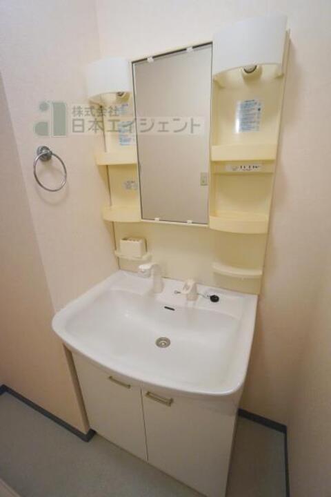 シャンプードレッサー