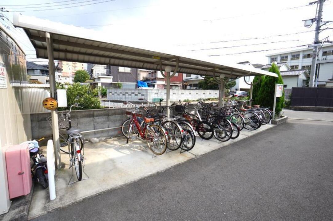 駐輪場