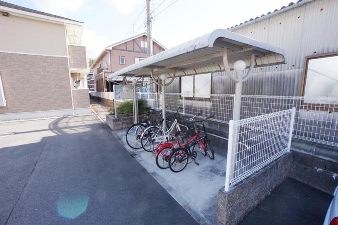 駐輪場