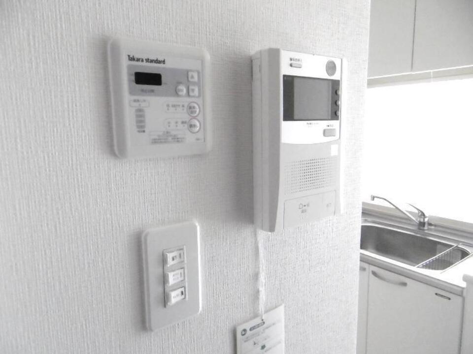 インターホン