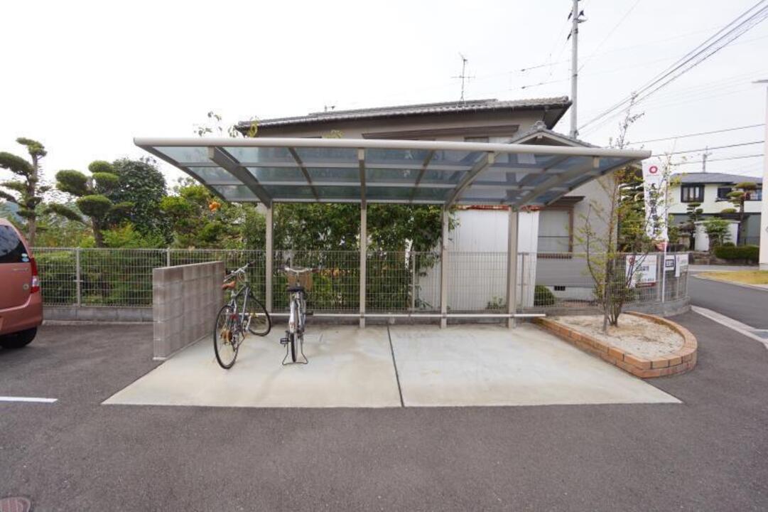 駐輪場