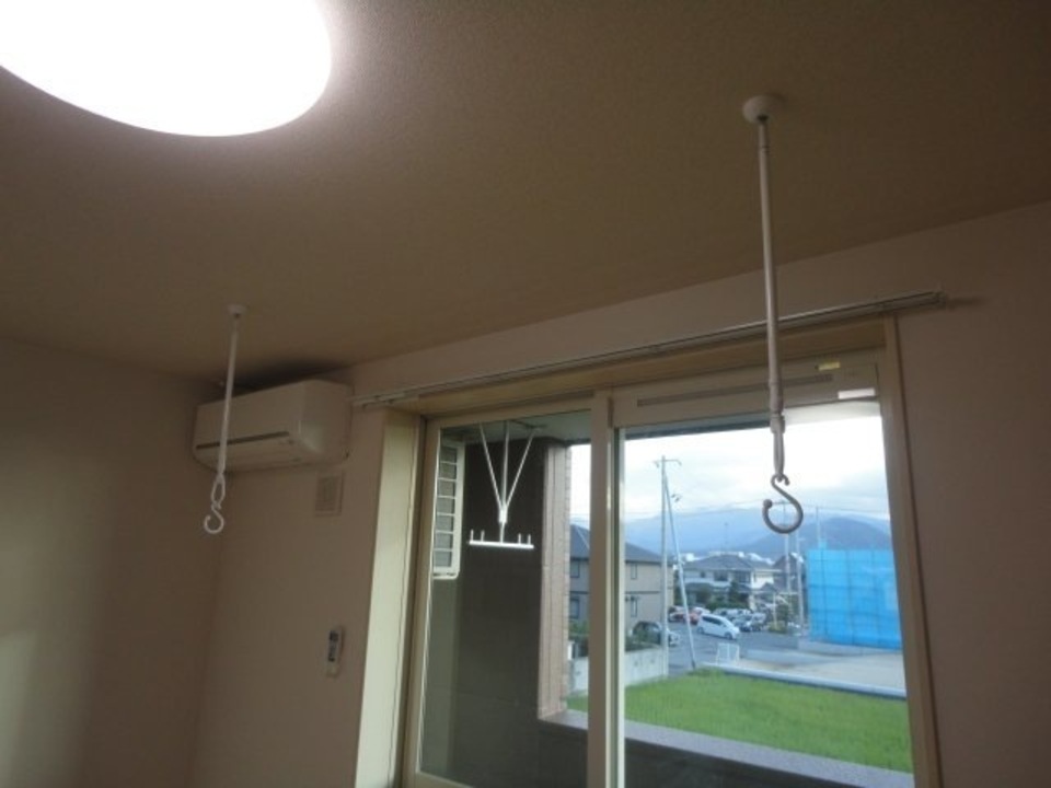 室内物干しユニット