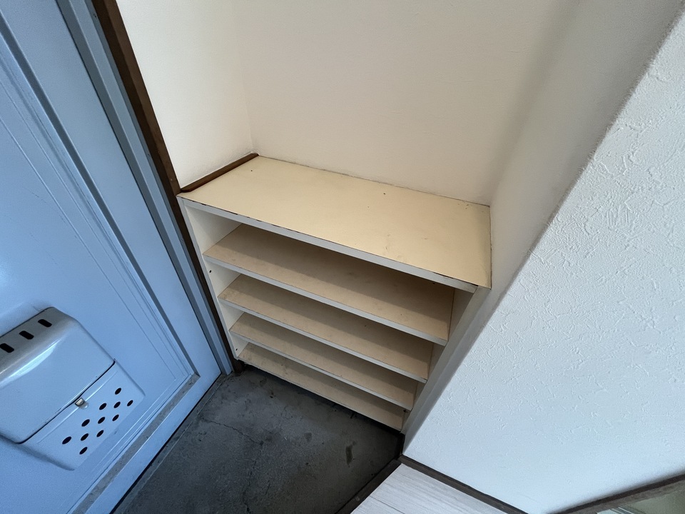 シューズボックス