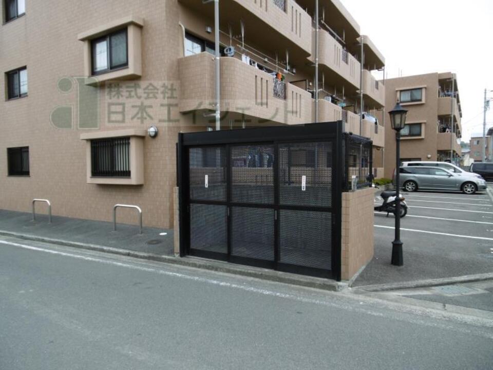 ゴミステーション