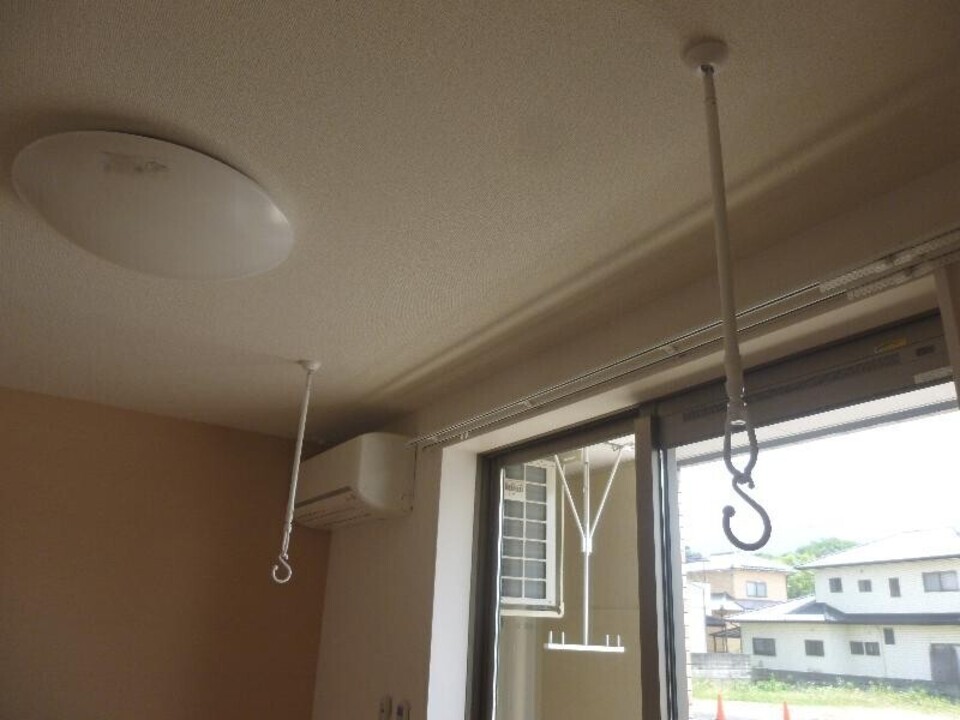 室内物干しユニット