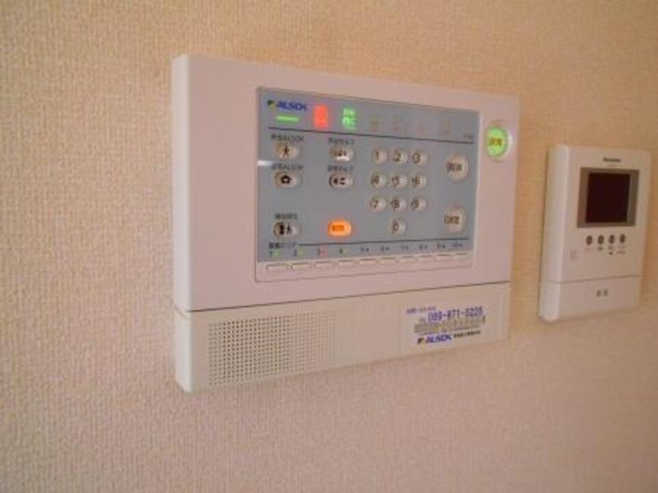 ホームセキュリティー