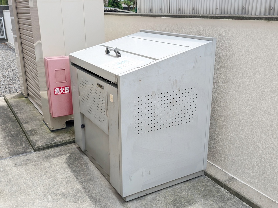 ゴミステーション