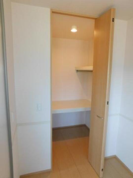 ウォークインクローゼット