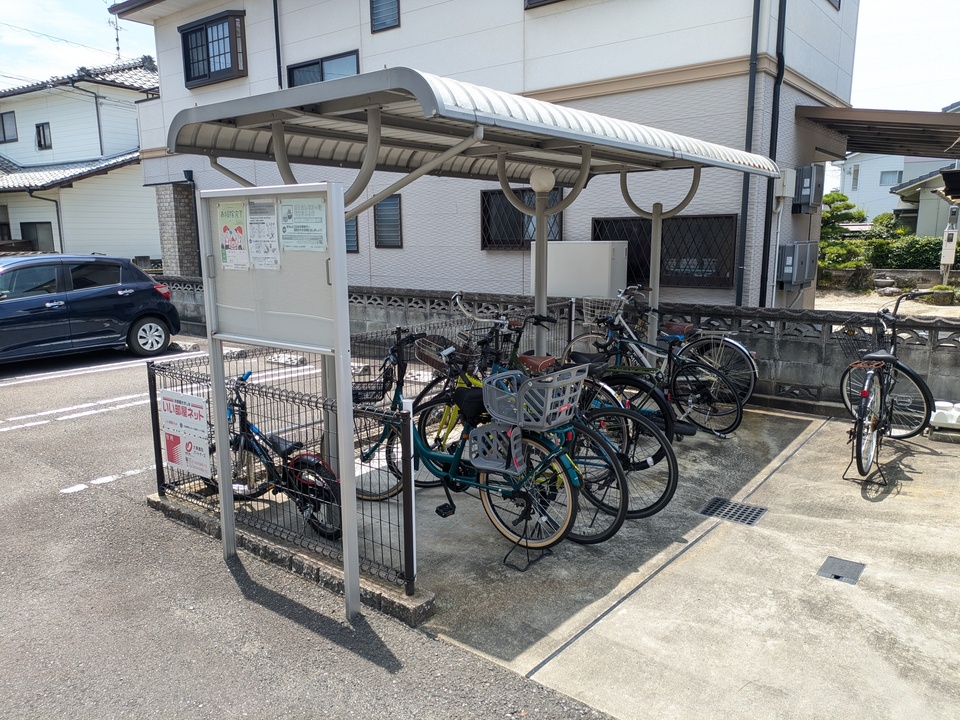 駐輪場