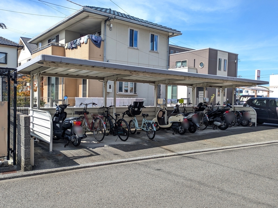 駐輪場