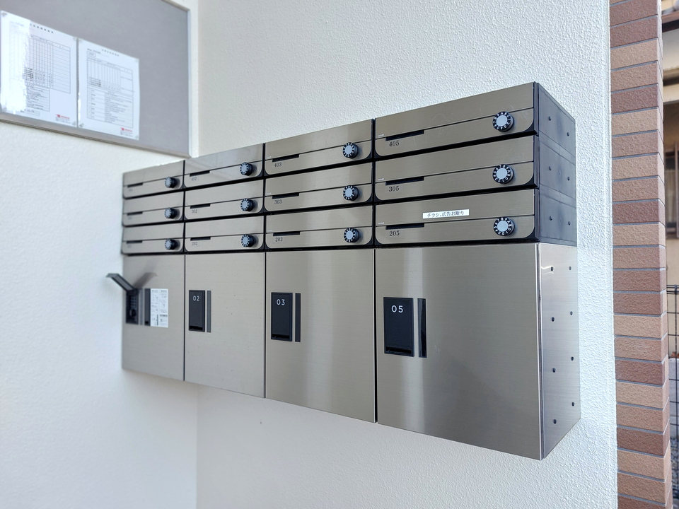 宅配ボックス