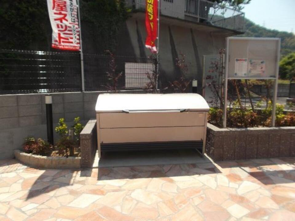 ゴミステーション