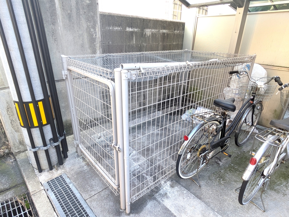 ゴミステーション