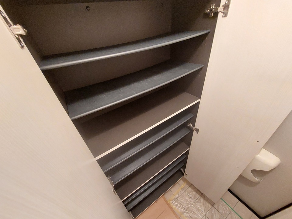 シューズボックス
