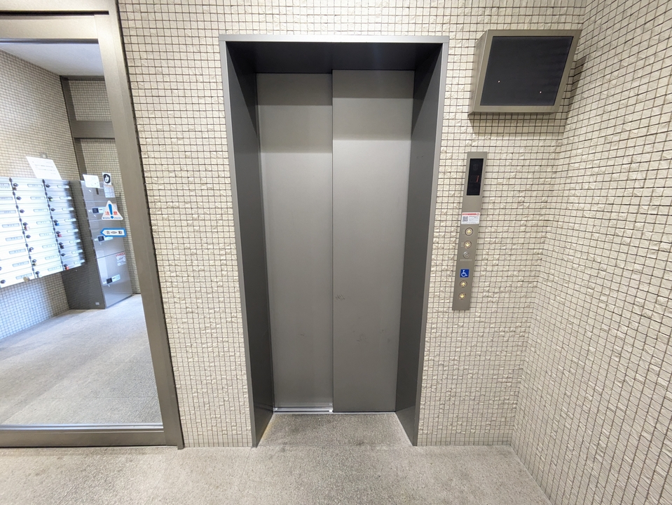 エレベーター