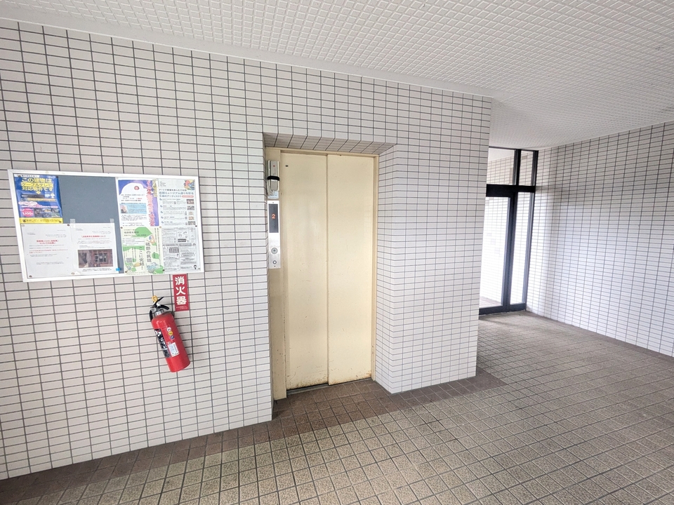 エレベーター