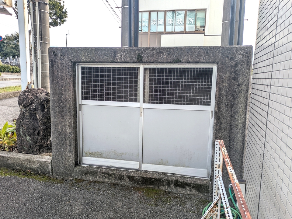 ゴミステーション