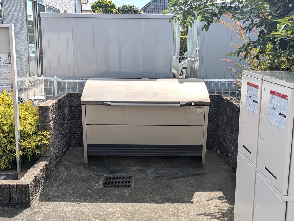 ゴミステーション