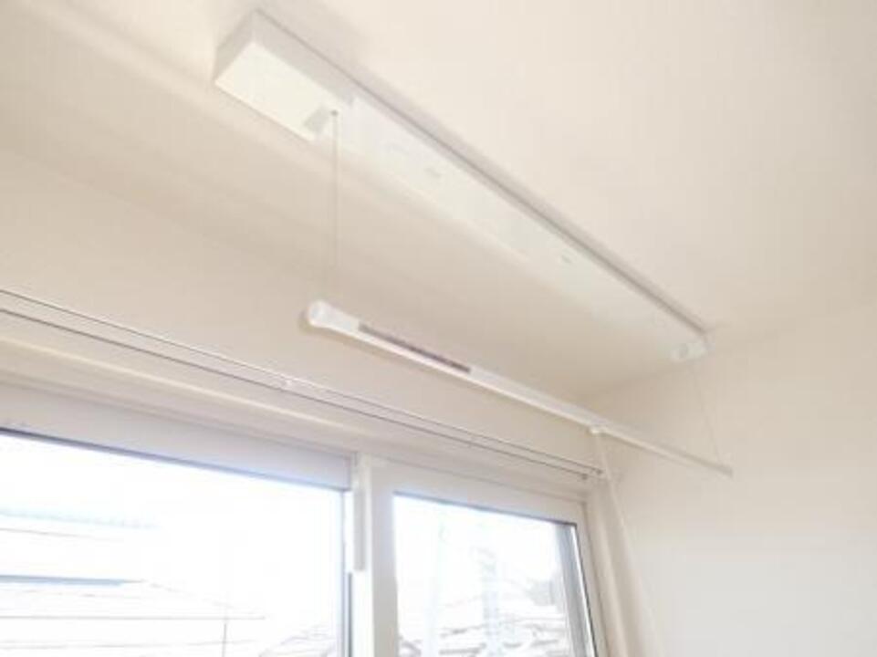 室内物干しユニット