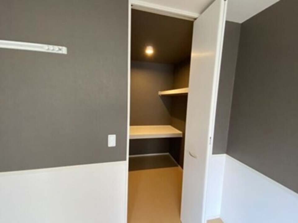 ウォークインクローゼット