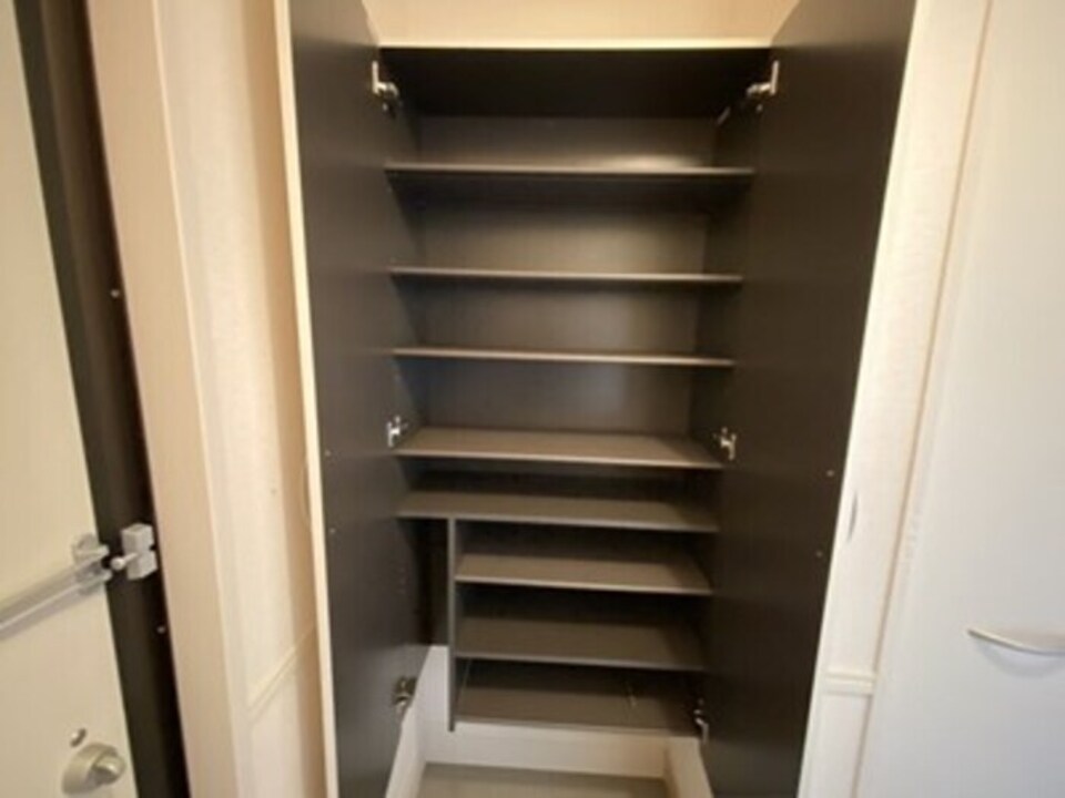 シューズボックス